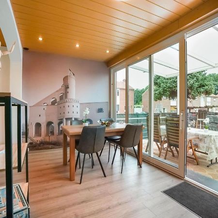 Terraced House In Kerkrade With A Gardenヴィラ エクステリア 写真